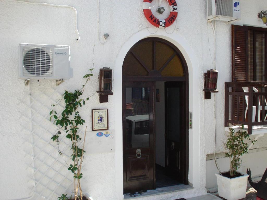 Pension Lagoudera Naxos City الغرفة الصورة